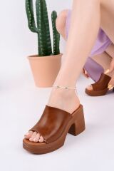 Trend Topuklu Şık Platform Terlik