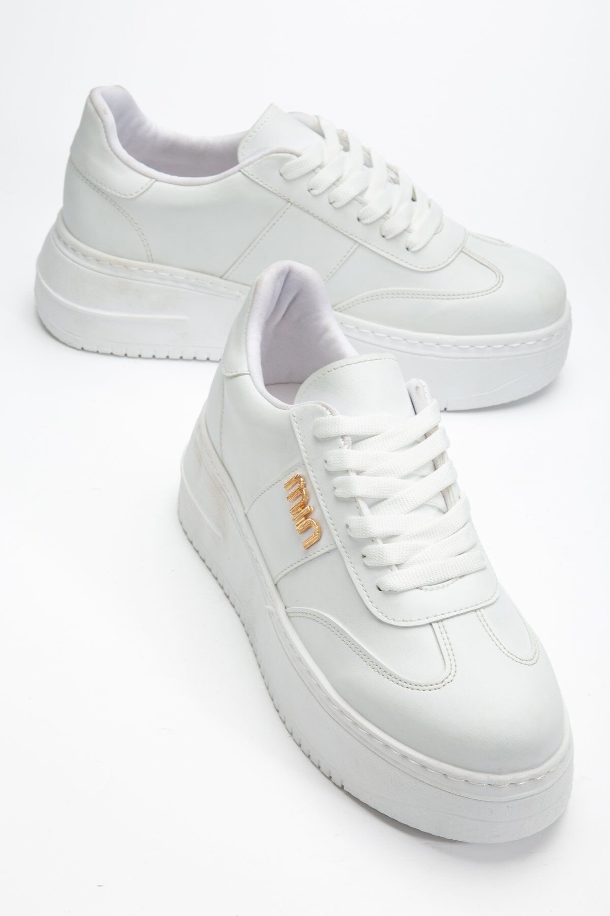 Kadın Kalın Taban Mın Tokalı Sneaker Beyaz Cild - 38