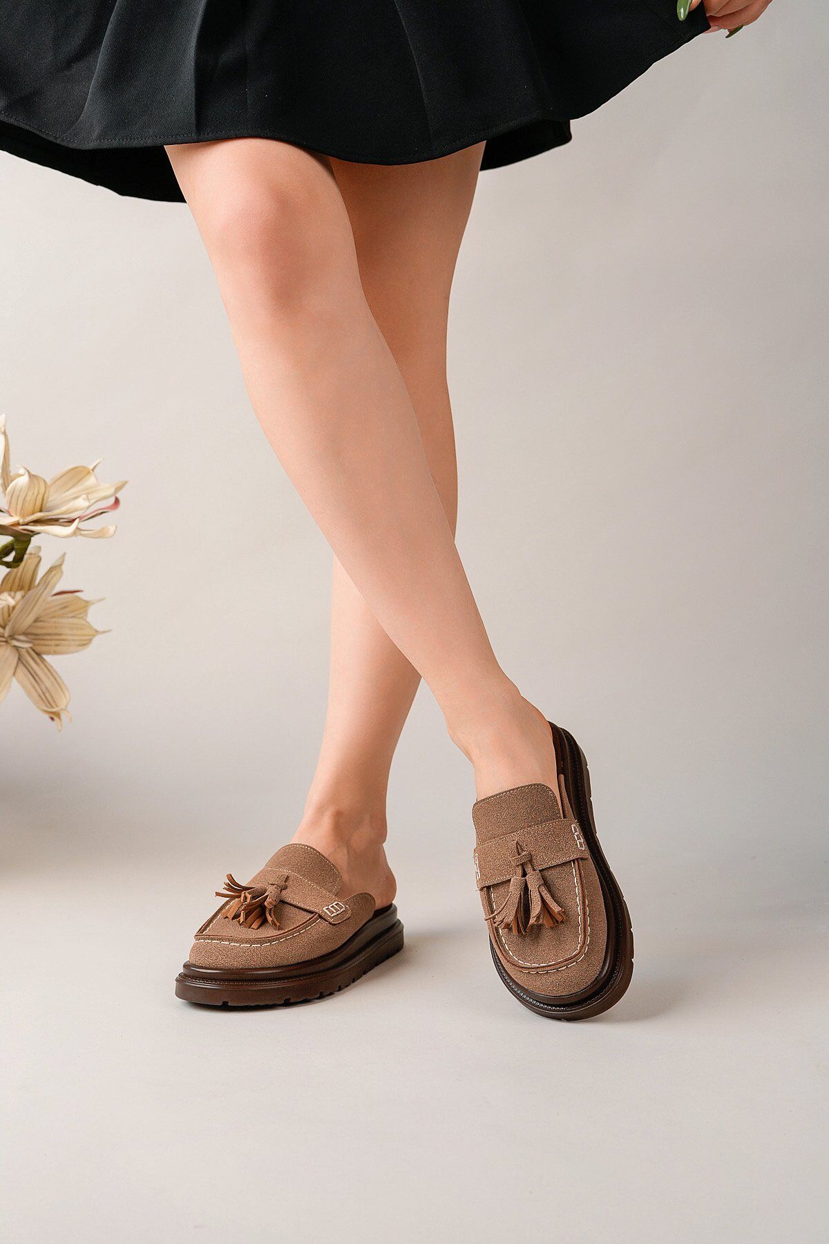Kadın Loafer Püsküllü Terlik Vizon Süet - 40